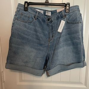 Lane Bryant Boyfriend MIDI Jean Medium Wash Shorts Size 16W